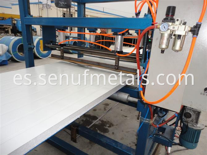 Cladding steel sheets EPS rockwool sandwich panel forming machine (9)
